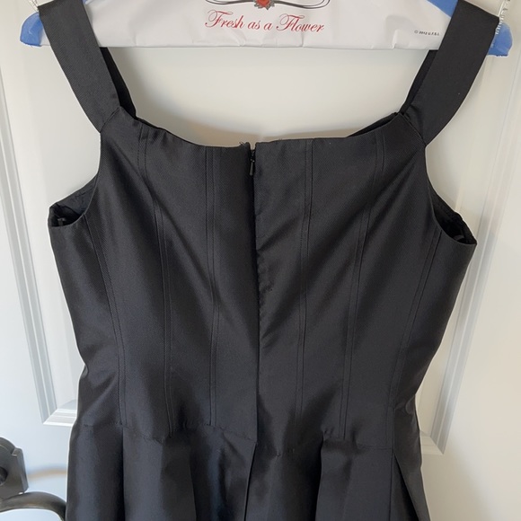 Black cocktail dress - Picture 4 of 5